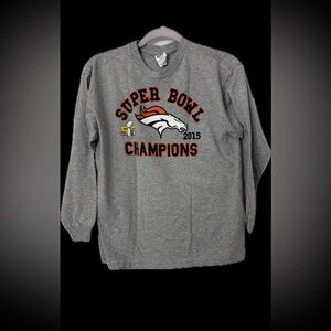 NWOT 2015 DENVER BRONCOS SUPERBOWL 50, LONG SLEEVE T-SHIRT YOUTH XL/WOMENS S M